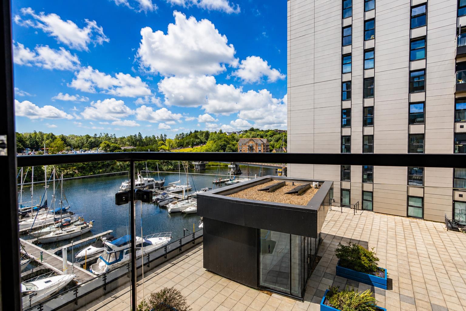 Bayscape, Watkiss Way, Cardiff Bay, Cardiff — photograph 4